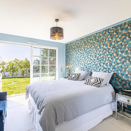 Ref 2165- La Napoule- Sea View For Rent *