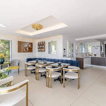 Ref 2165- La Napoule- Sea View For Rent Villa