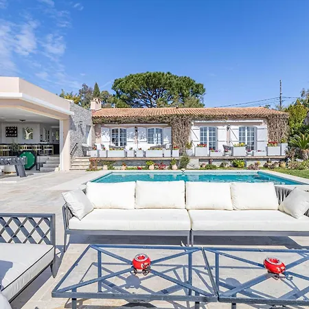Ref 2165- La Napoule- Sea View For Rent Villa *